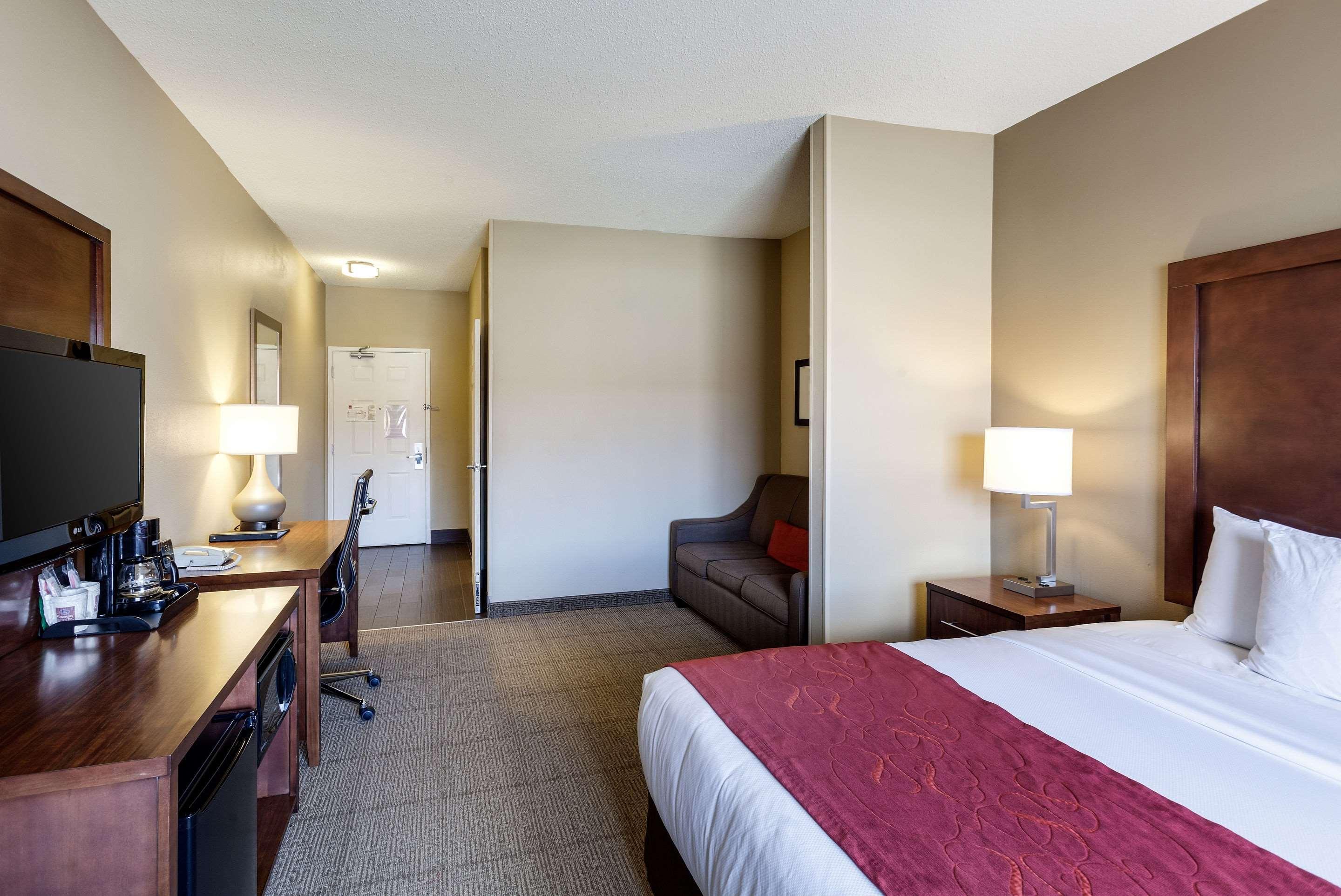 Comfort Suites University Lincoln Exterior foto
