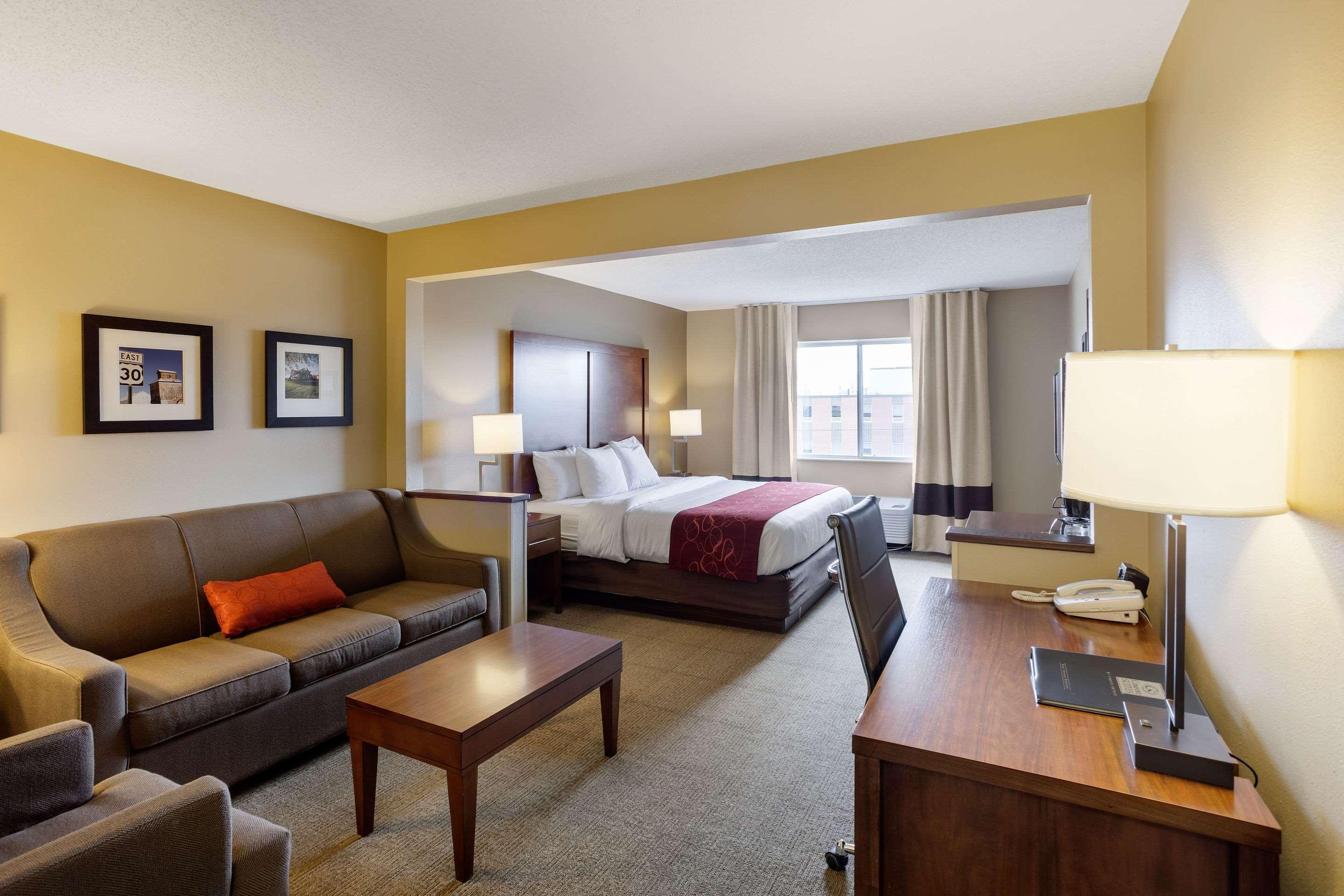 Comfort Suites University Lincoln Exterior foto